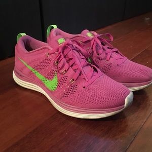 Nike Flyknit Lunar // Women’s size 8